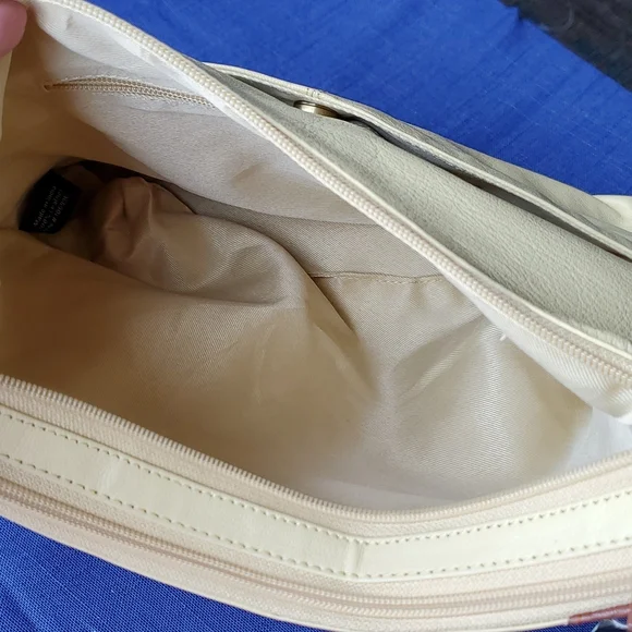 Leather Handbag NWT - Picture 6 of 8